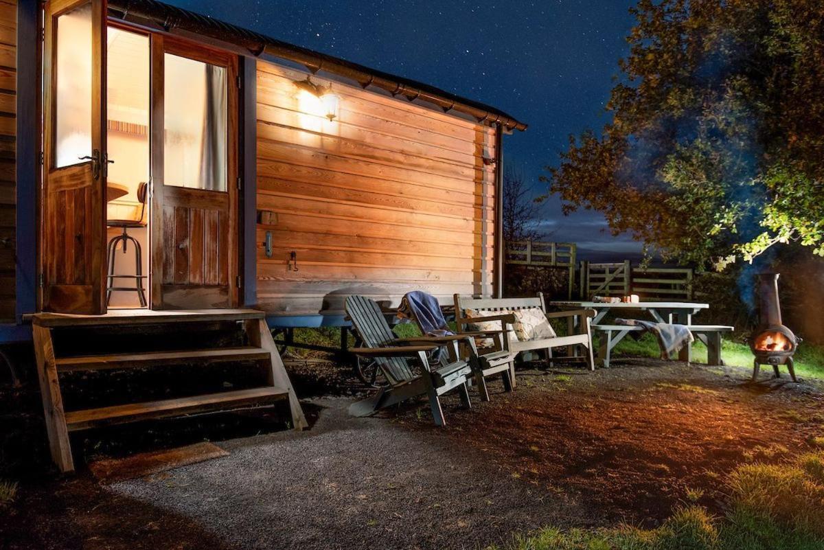 Cow Parsley Shepherd'S Hut Berwick Upon Tweed ภายนอก รูปภาพ